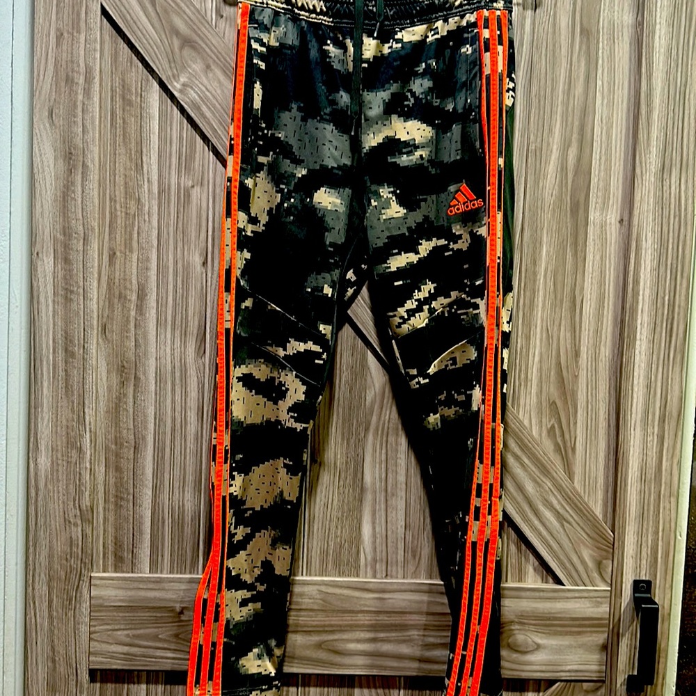 Adidas track pant camo size small